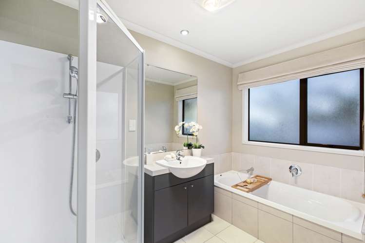 20 Seamount Drive Red Beach_14