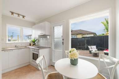 3/10 Ranfurly Road_3