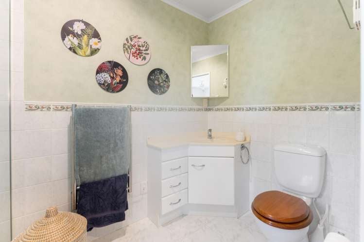 21 Emma Drive Manakau_15