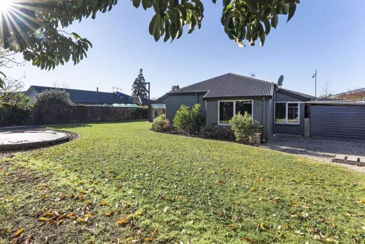 10 Ryeland Avenue Wakefield_21