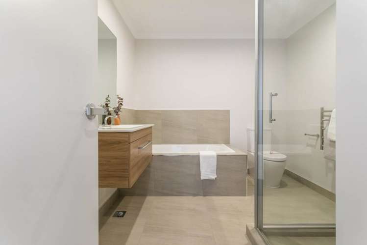 39B Waddell Avenue Pt England_13