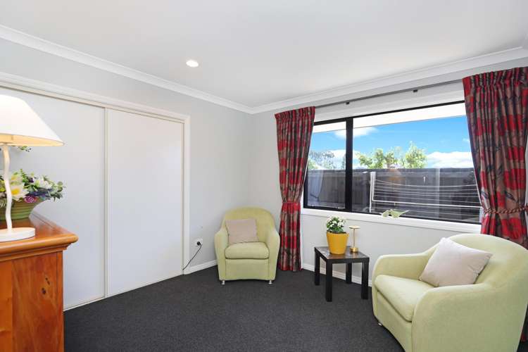 15 Orchard Grove Netherby_23