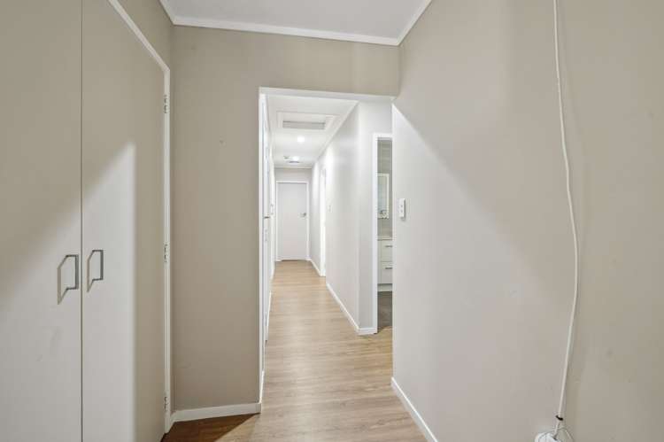 3 Browning Crescent Owhata_7