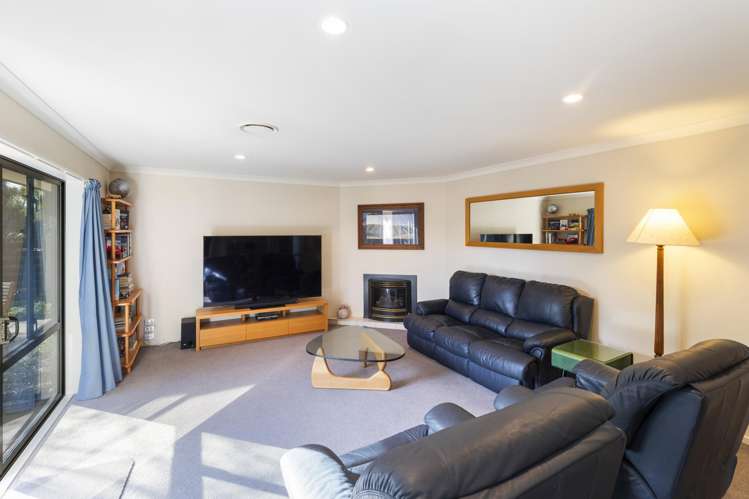 215 Southfield Drive Lincoln_10