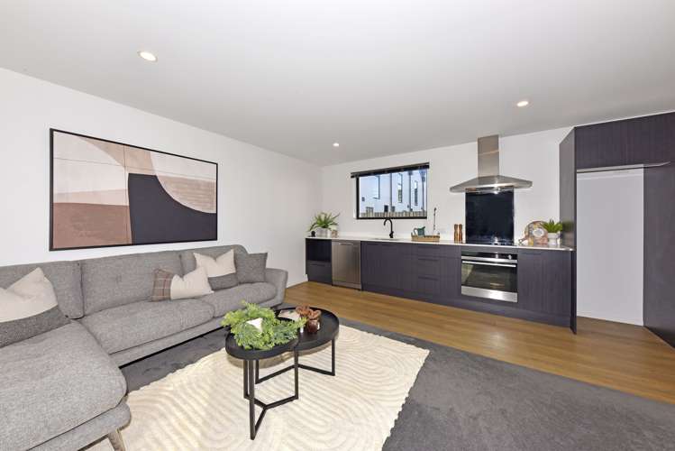 2/502 Armagh Street Linwood_17