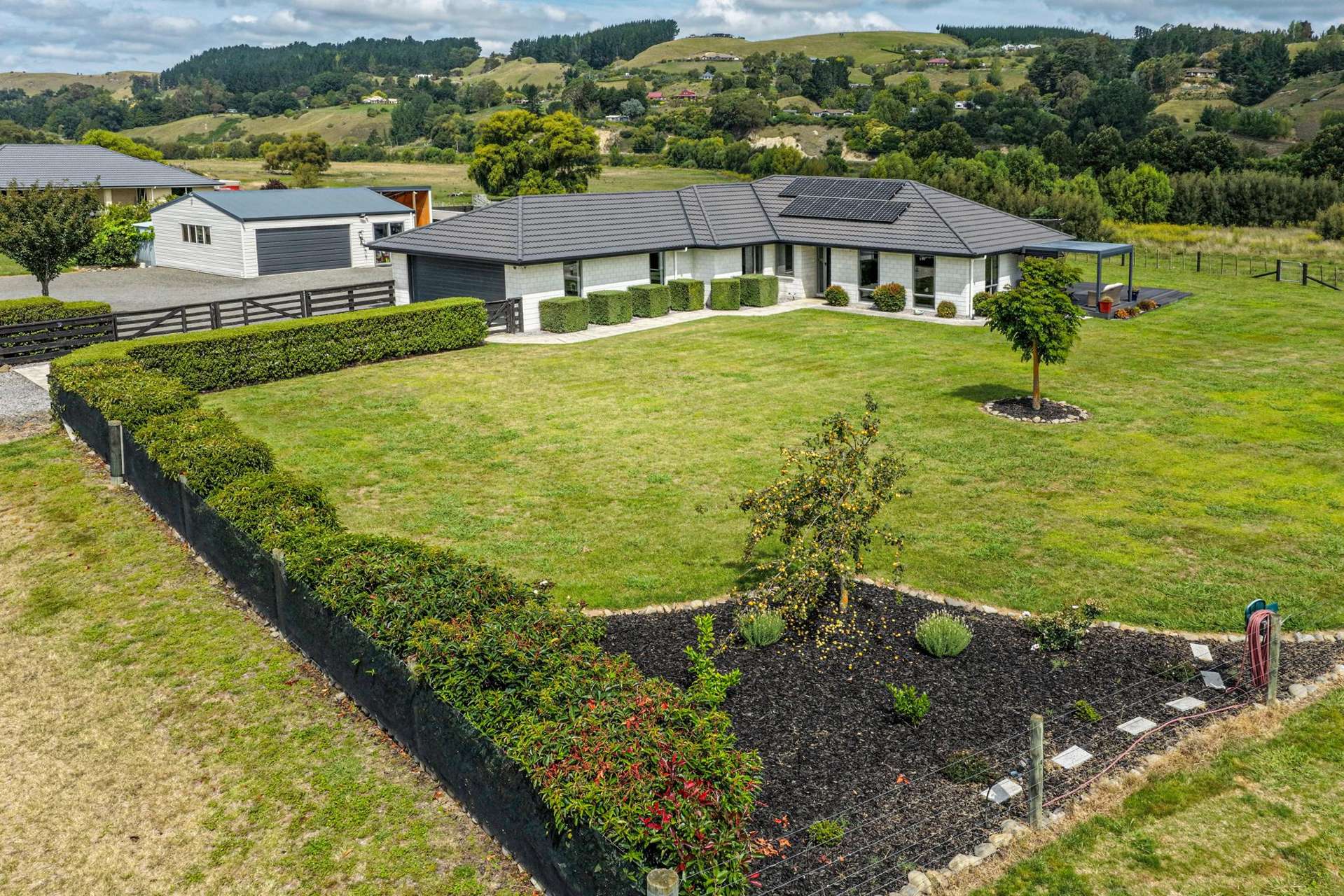 53 Bellerby Lane Maraekakaho_0