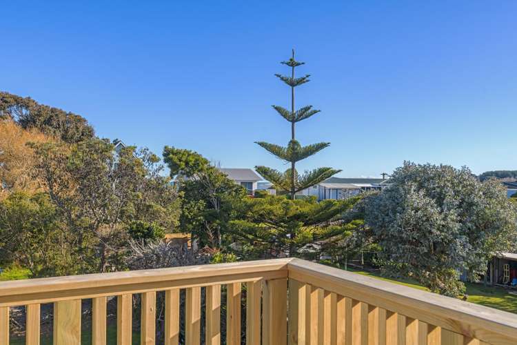 12 Roore Street Foxton Beach_17