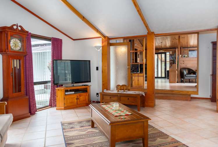 236 Murphys Line Featherston_9