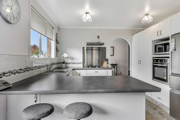 5 Chamberlain Place Chartwell_16