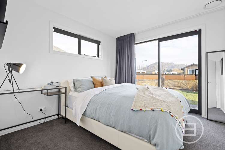 52 Peterley Road Lower Shotover_13