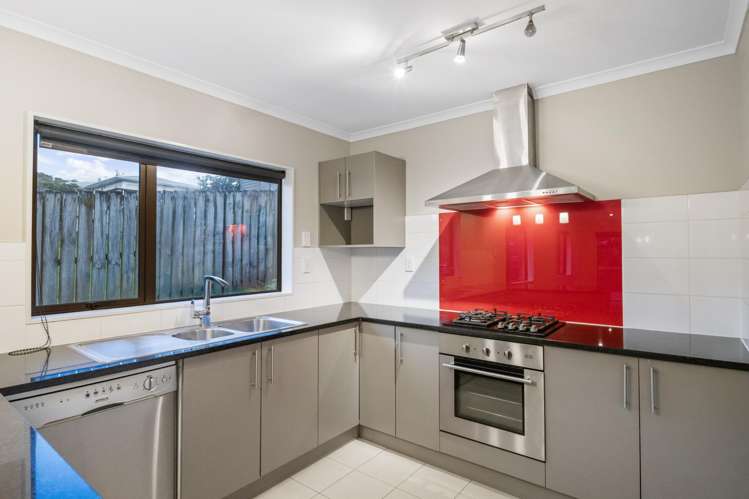 19A Kelwyn Road Kelston_6