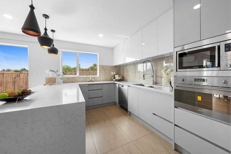 79 Penney Avenue Mt Roskill_10