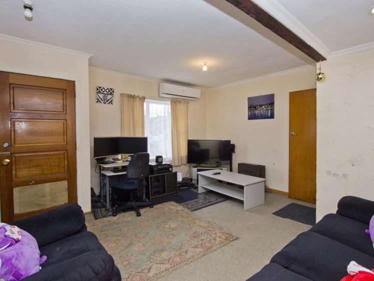 32 Ruthven Road Wainuiomata_8