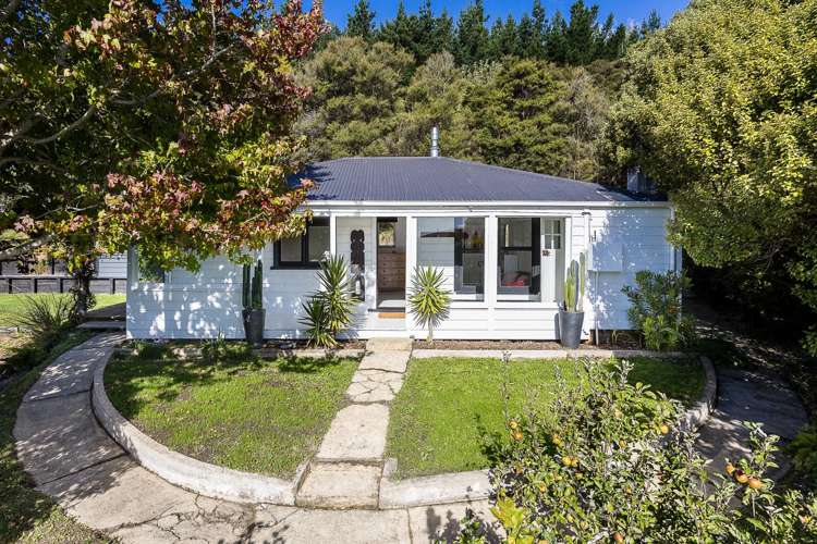 112 Doctors Point Road Waitati_27