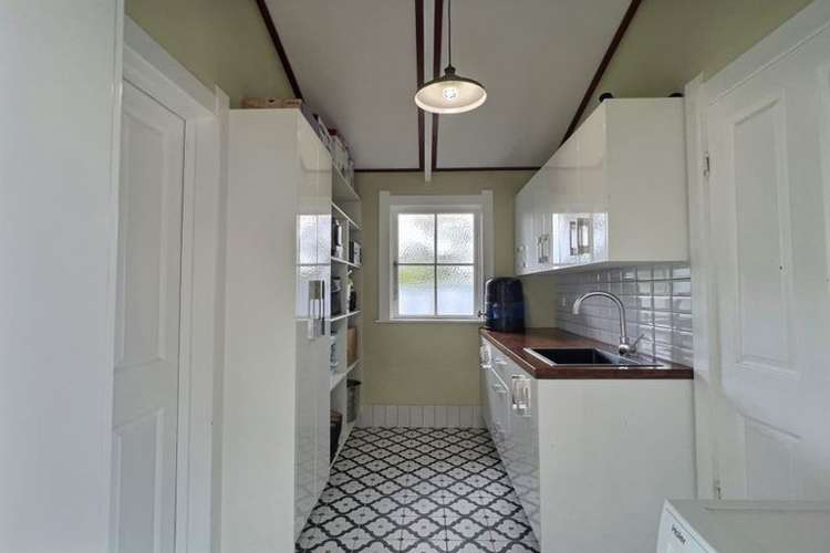 14 Russell Street Otane_12