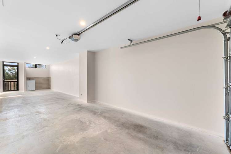 8 Seafarer Crescent Stanmore Bay_14