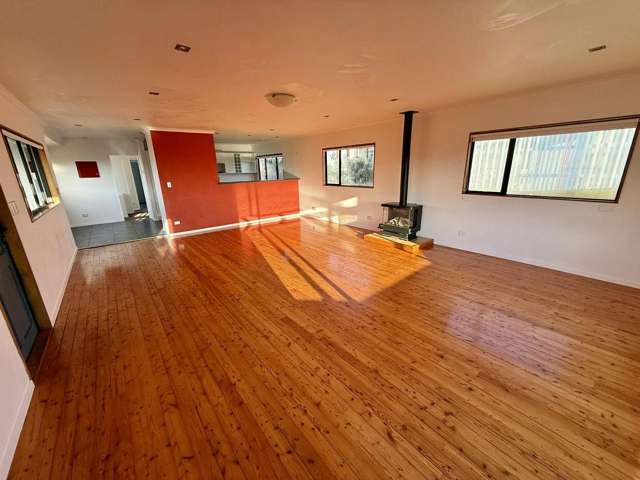 169 Vipond Road Stanmore Bay_2