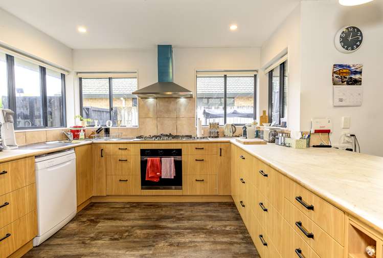26 Cranbrook Place Rototuna North_1