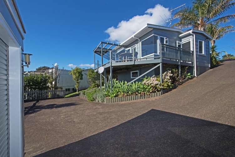 6 Hauraki Road Oneroa_11