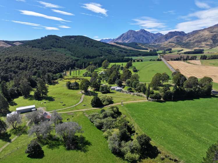 3730 Blackmount Redcliff Road_0