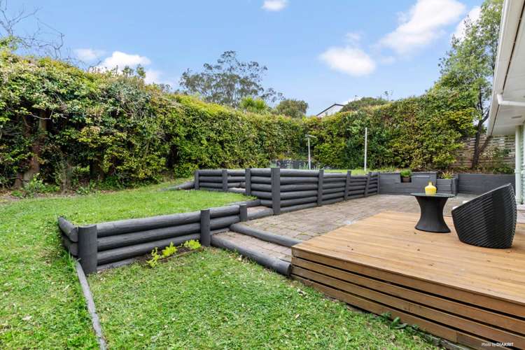 1/18 Bond Crescent Forrest Hill_14