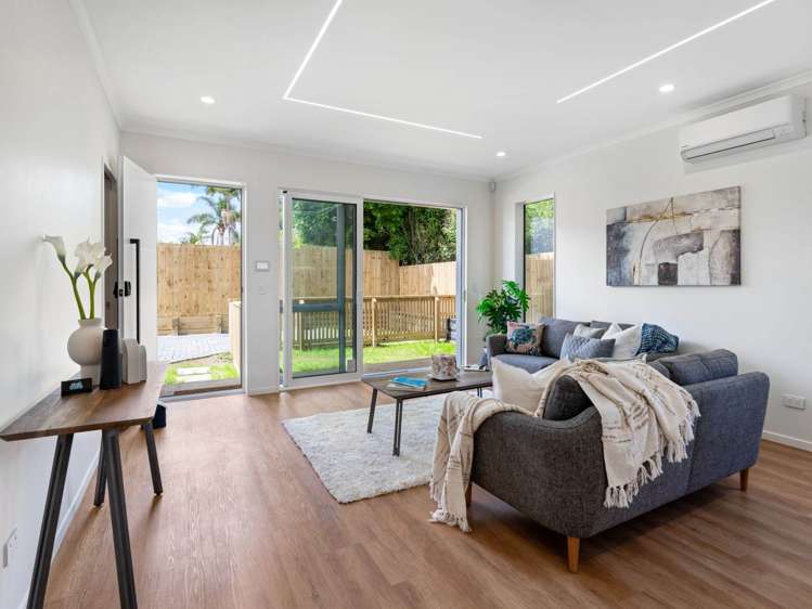 89C St Annes Crescent Wattle Downs_3