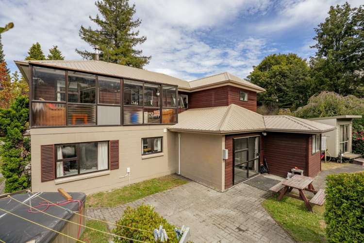 1 Salmond Place Queenstown_28