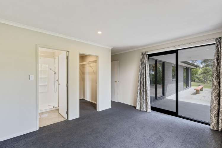 1402 Devon Road Brixton_10