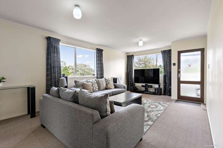 1/77 West Coast Road Glen Eden_0