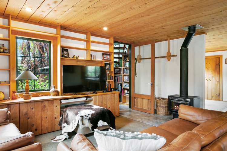 200 Mangaroa Street Tokaanu_7