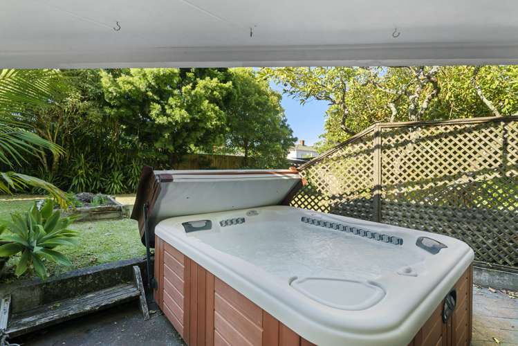 19 Queen Street Northcote Point_17