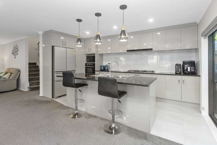 8 Pikareka Lane Pakuranga_5