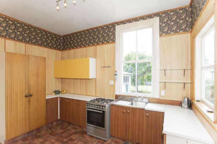 7 Derby Street Gisborne_18