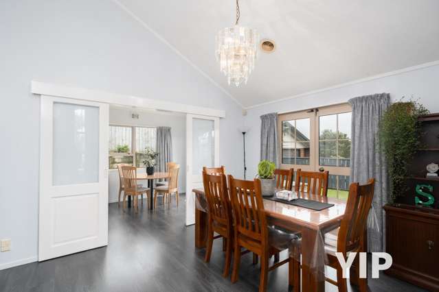 33 Peppertree Lane Woodridge_4