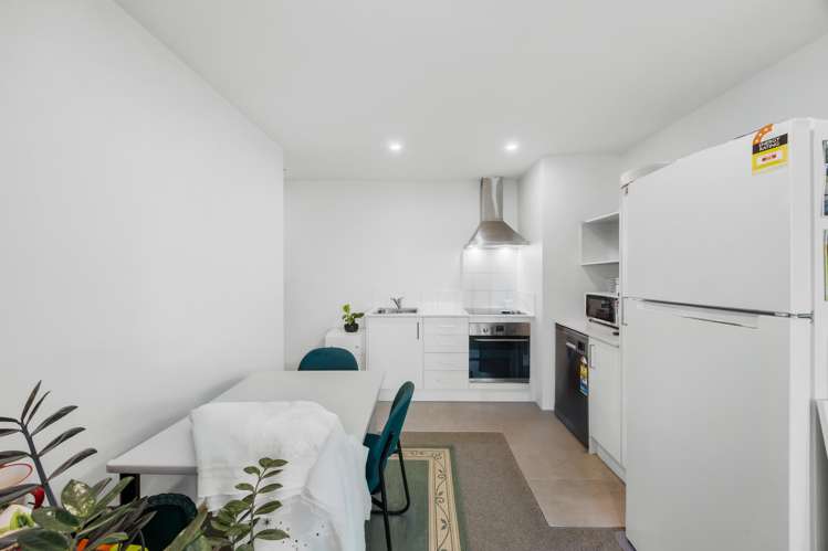 G02/28C Eileen Newey Place Henderson_6