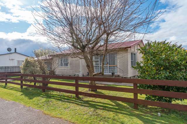 4a Costley Street Carterton_1