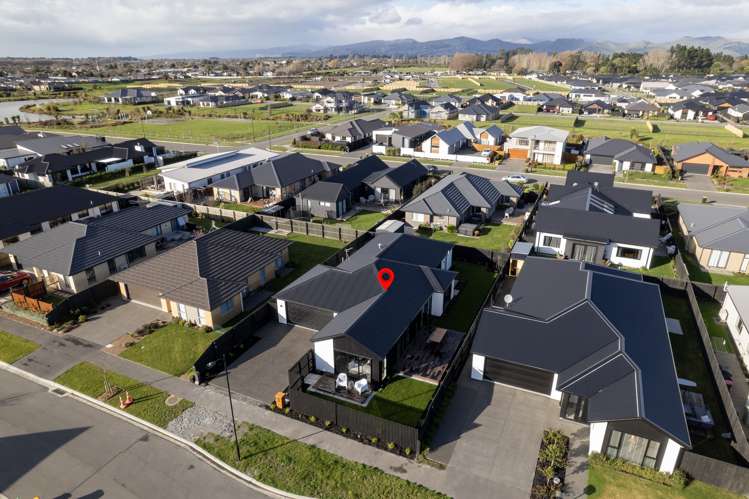 21 Brooklands Street Burwood_4