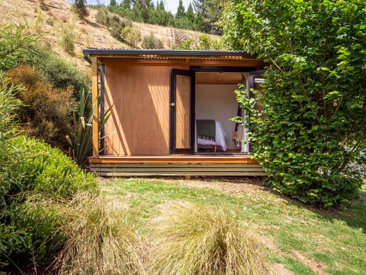 66 Risinghurst Terrace Lower Shotover_23