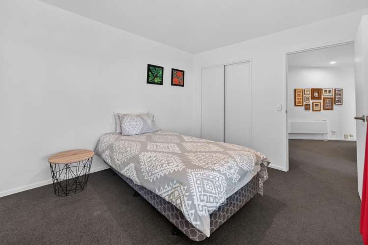 64 Tresillian Avenue Marybank_16