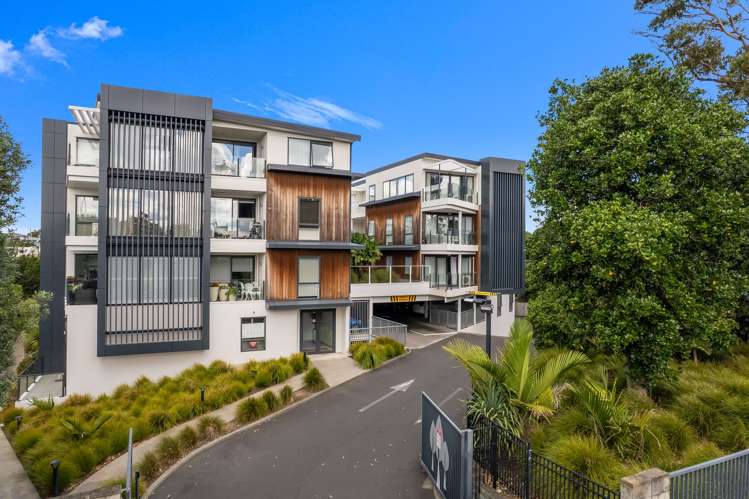 30/8 Thompson Park Road Mount Wellington_18