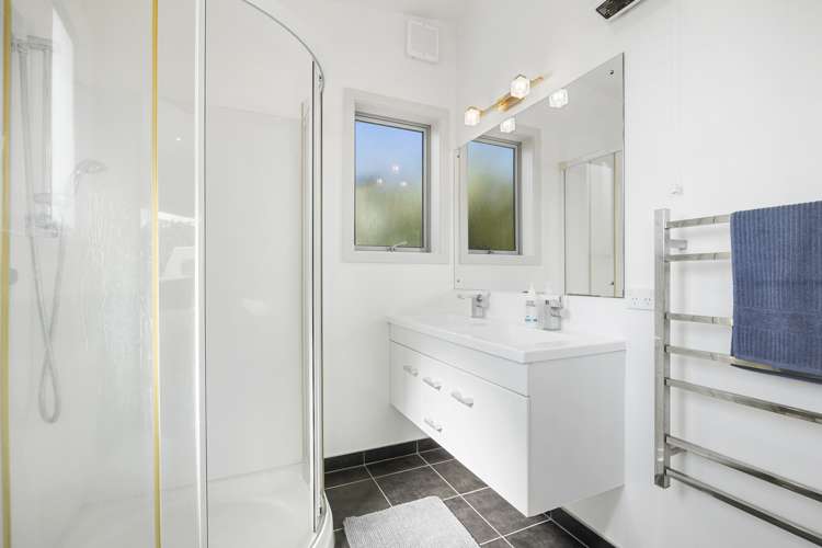 13 Sretlaw Place Brockville_18