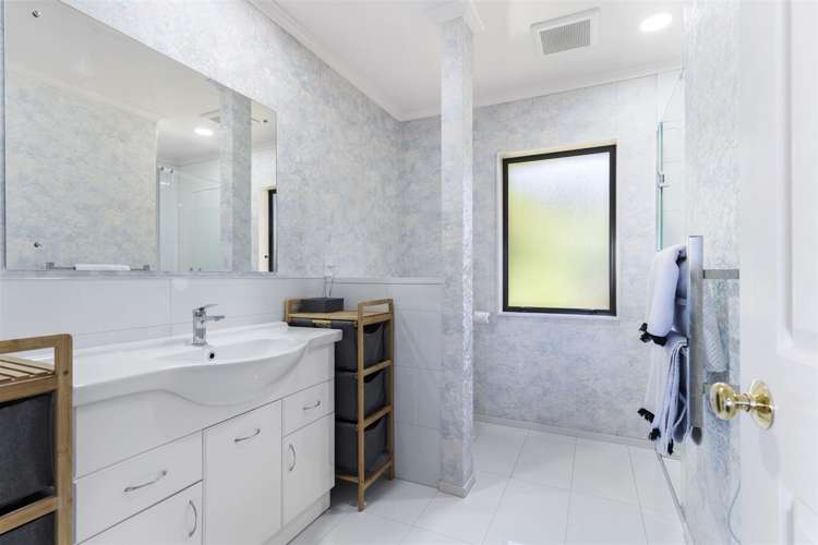 338 Waterways Parade Pauanui_12