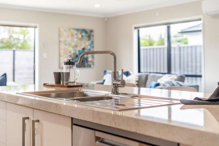 22 Te Kaeaea Crescent Wallaceville_5