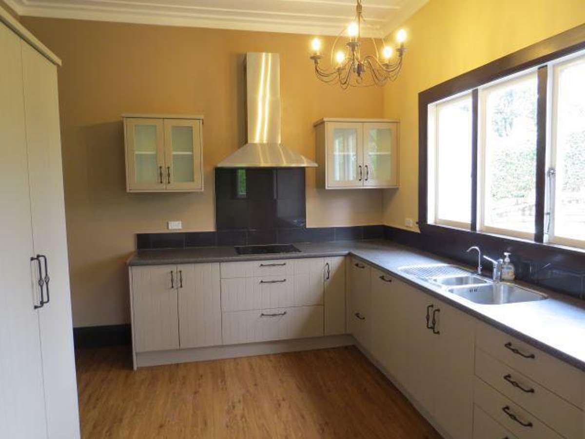 Spacious Bungalow 1