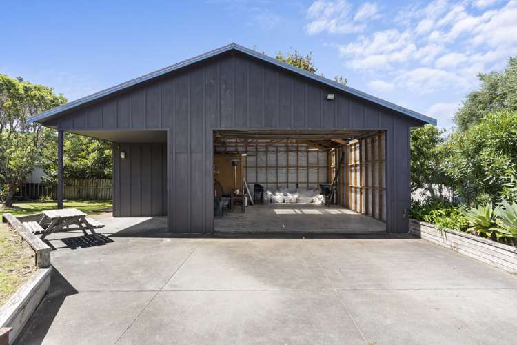 506 Ocean Road Whangamata_33