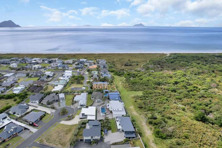 32 Kihi Place Ruakaka_28