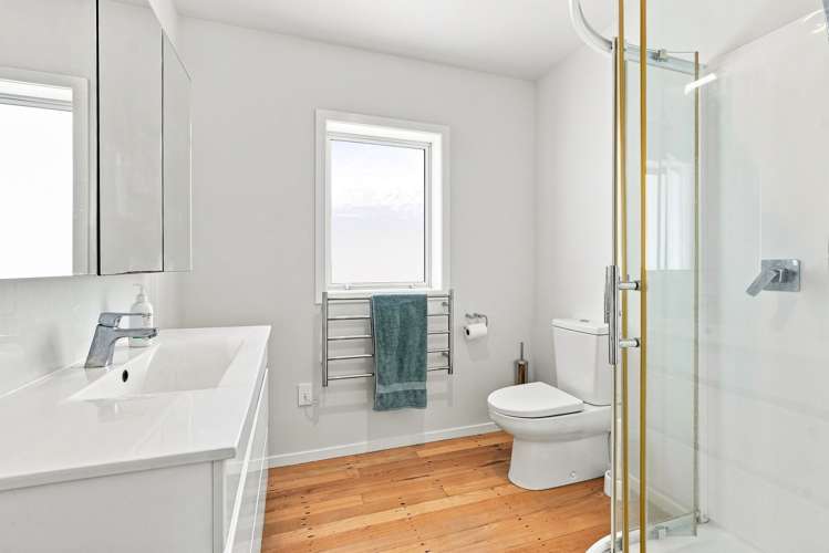 1/13 Esmonde Road Takapuna_8