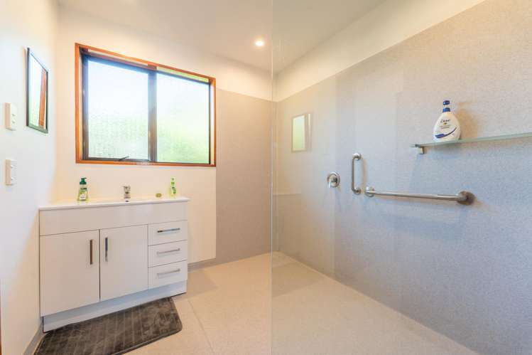 42 Bledisloe Street Kurow_16