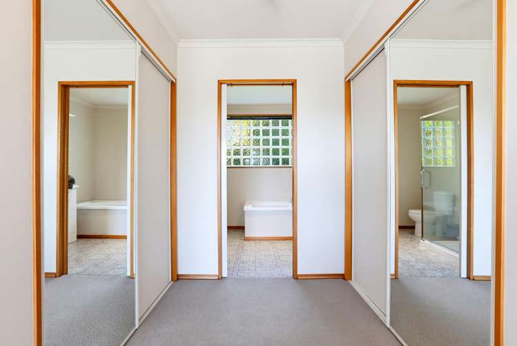 14 Settlers Hill Akaroa_15