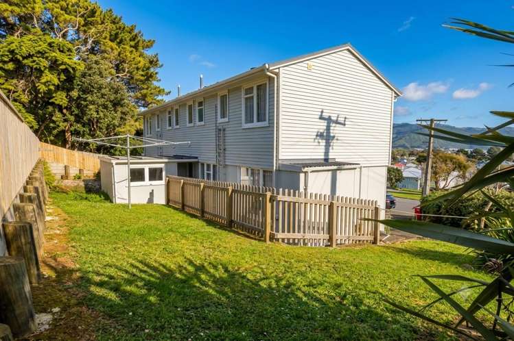 8B Devon Place Cannons Creek_15